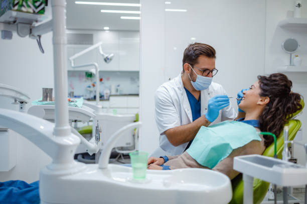 Best Cosmetic Dentistry  in Combee Settlement, FL